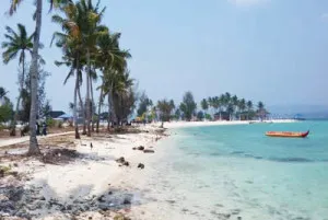 Pulau Bokori wisata sultra