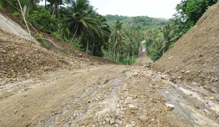 Tidak Rampung, Dinas PU Konkep Ambil Alih Proyek Peningkatan Akses Jalan di Wawonii Tenggara