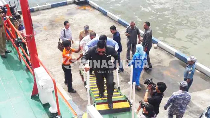 Breaking News: Tinjau Pelabuhan Bungkutoko, Komisi V DPR RI Naik KN SAR Pacitan
