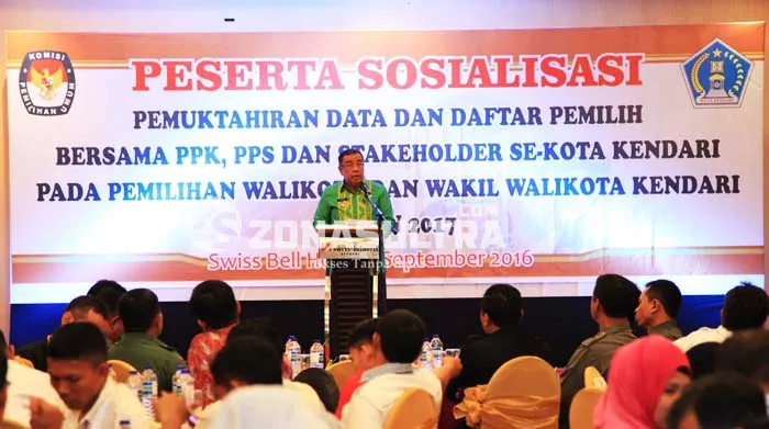 Buka Sosialisasi Pemuktahiran Data KPU, Asrun Harap Semua Stakeholder Suskeskan Pilwali