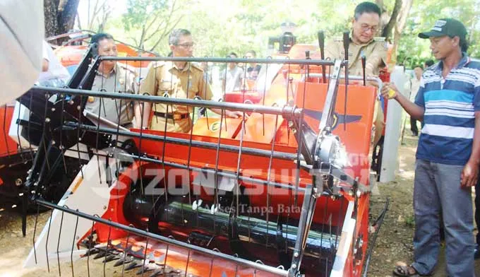 kadis-pertanian-koltim-ingatkan-kelompok-tani-gunakan-bantuan-alsintan-sesuai-peruntukkannya
