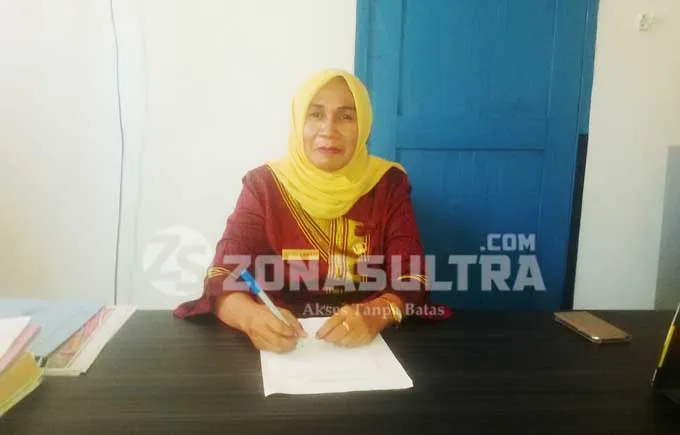 kepala-dinas-kesehatan-kabupaten-kolaka-timur-koltim-sulawesi-tenggara-sultra-ulfa-wati