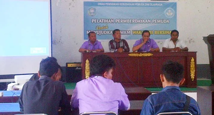 Rencana Pemberlakuan Kelembagaan Baru, Pemkab Wakatobi Gelar Diskusi dengan Pemuda