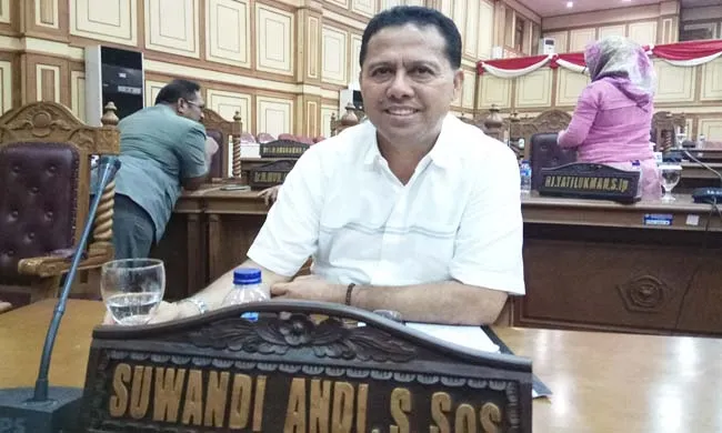 Jokowi Izinkan WNA Bentuk Ormas, Ini Tanggapan DPRD Sultra