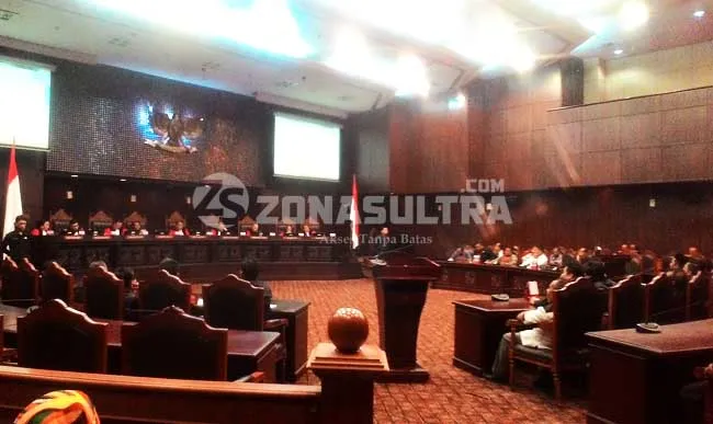 MK Tetapkan Rusman Emba Bupati Muna Terpilih Dengan Perolehan 33 Suara