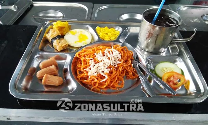  Anda Ingin Makan Seperti di Penjara, Mie Rampok Kendari Jadi Pilihan yang Bisa Anda Coba