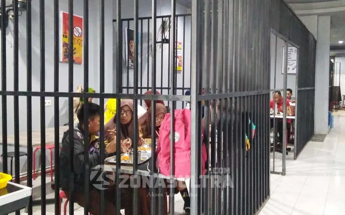  Anda Ingin Makan Seperti di Penjara, Mie Rampok Kendari Jadi Pilihan yang Bisa Anda Coba