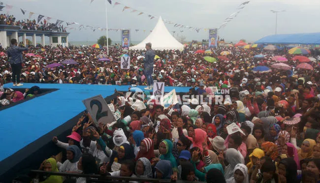 Ribuan Massa Penuhi Lokasi Kampanye Akbar