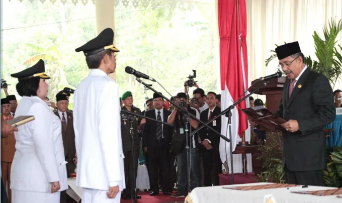 pelantikan walikota bau-bau