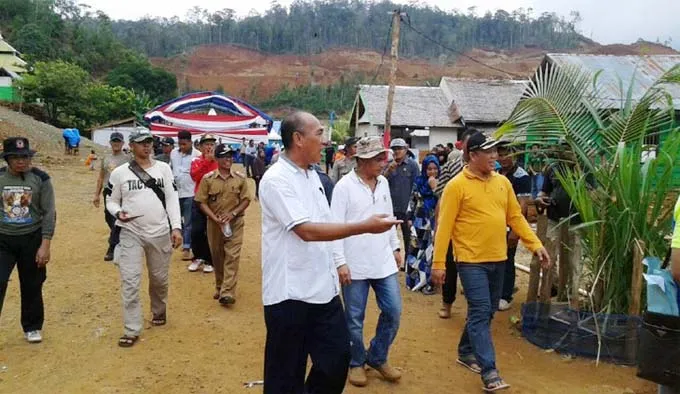Jumat Barokah, Pemda Konut Salurkan Bantuan pada Masyarakat Kepulauan