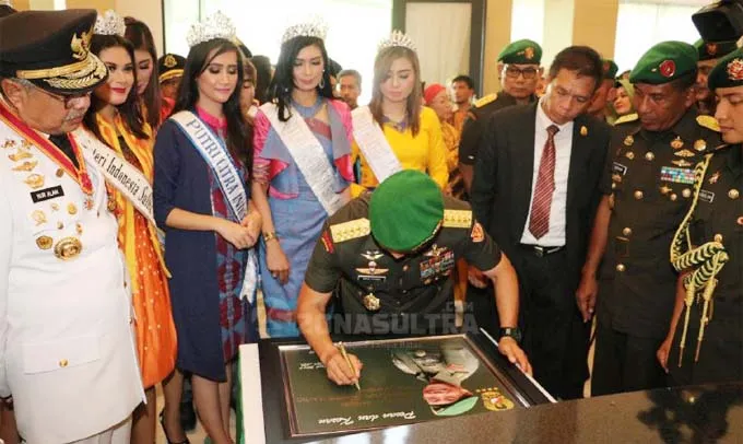 Kasad Jenderal TNI Mulyono Resmikan Gedung Baru Korem 143/HO