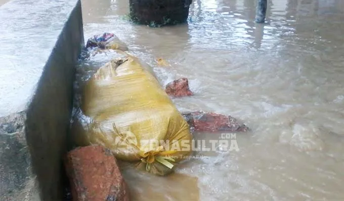 Kali Wanggu Meluap Tengah Malam, Warga Mengungsi