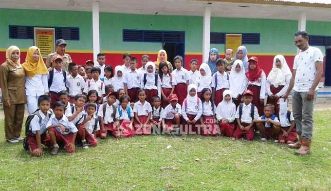 24 Tahun Tak Tersentuh Bantuan, SDN 6 Molawe Akhirnya Nikmati Dana Kesejahteraan dari PT WAI