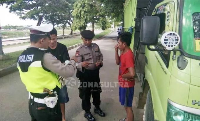 Satlantas Muna Tilang 25 Pelanggar Dalam Operasi Patuh