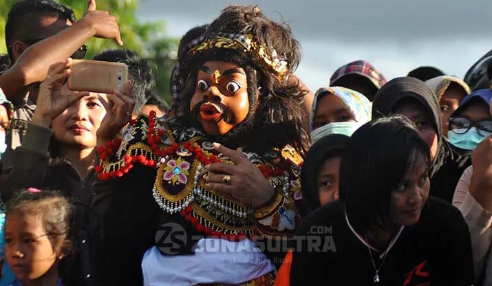 Pawai Budaya HUT Kota Kendari ke 186