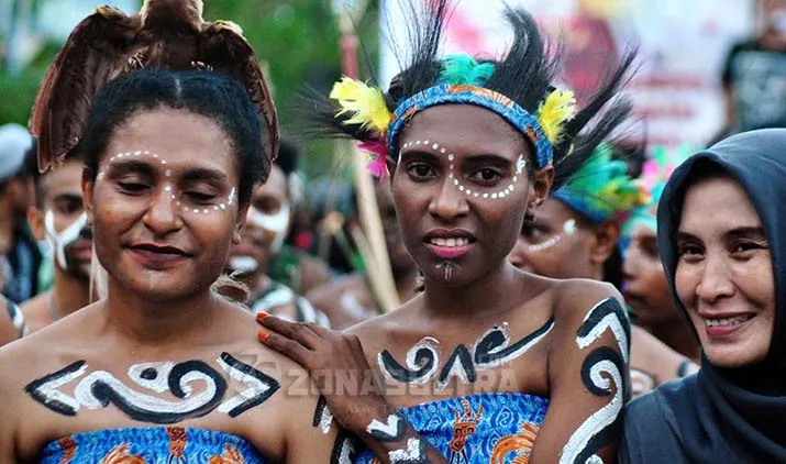 Pawai Budaya HUT Kota Kendari ke 186