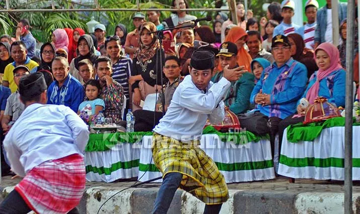 Pawai Budaya HUT Kota Kendari ke 186