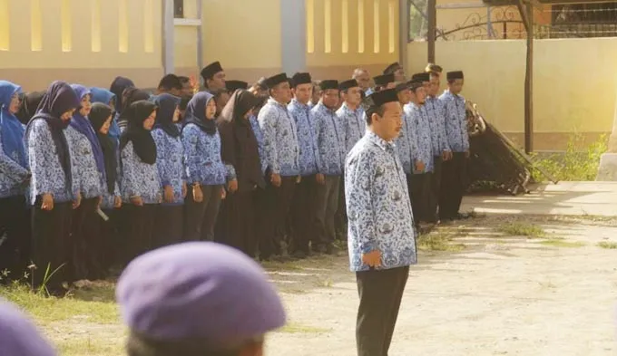 Rektor USN Kolaka: Pendidik Harus Membentuk Anak Didik Berakhlak dan Budi Pekerti yang Baik
