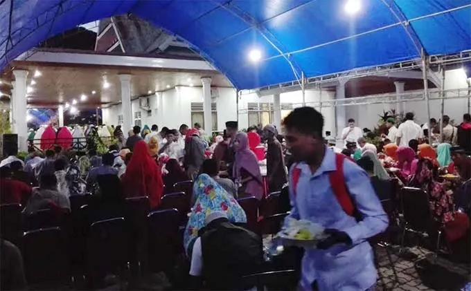 Pererat Tali Silaturahmi, Asrun-Musadar Buka Puasa Bersama Jurnalis dan Masyarakat