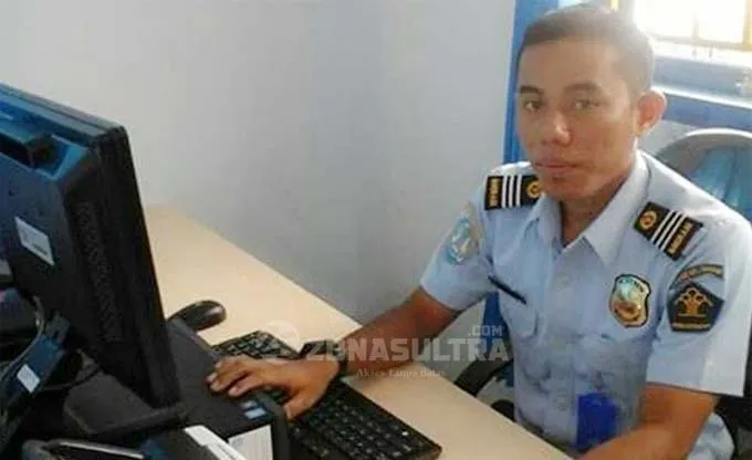 Uhirizalun, petugas Lalu Lintas dan Status Keimigrasian Kantor Imigrasi Kelas III Wakatobi