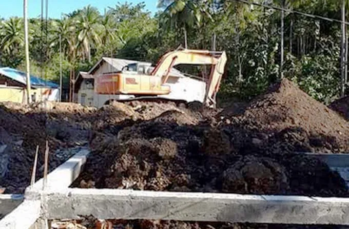 Tak Dapat Bantuan Pemda, Warga Desa Matanggonawe Bangun Masjid dengan Swadaya