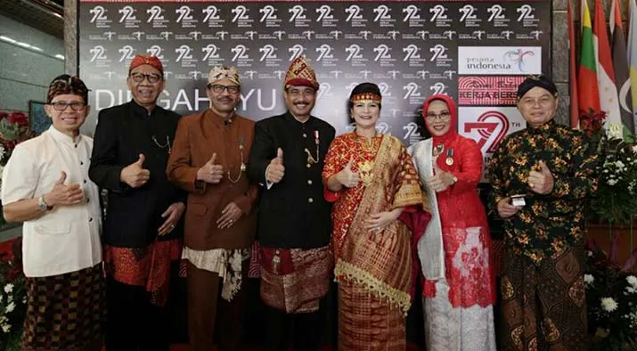 Menpar Arief: Kita Beragam Sekaligus Bersatu dalam Busana Nusantara