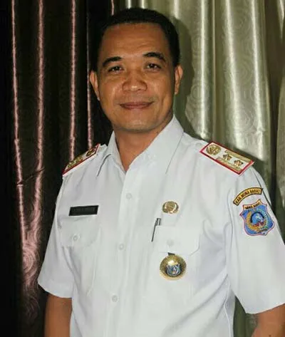 Pelaksana tugas (Plt) Kepala Dispora Mubar Laode Hidayat