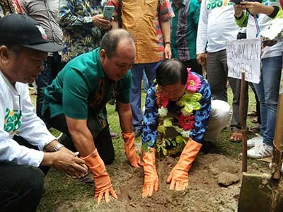 Tari Mondotambe Hingga Pencak Silat Sambut Kedatangan Investor Asal Korea di Konut