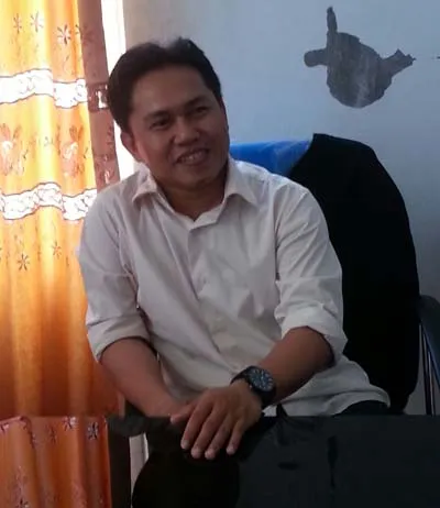 Komisioner KPUD Konut Divisi SDM dan Partisipasi Masyarakat, Ilham