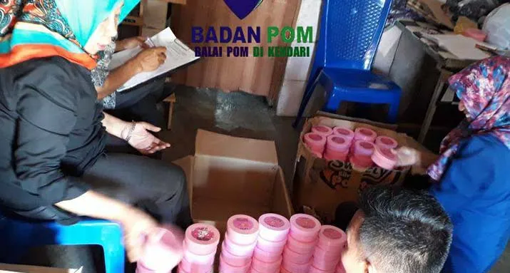 BPOM Kendari Amankan Ratusan Kosmetik Tak Berizin