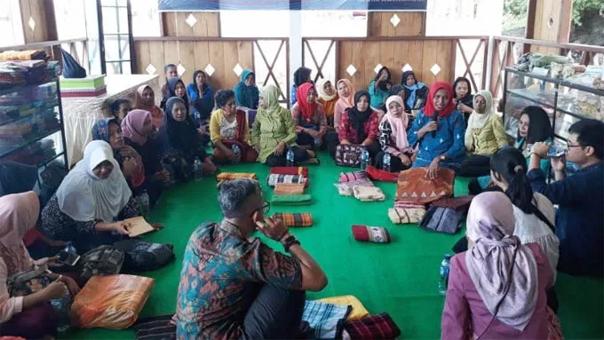 BI : Potensi Tenun Sultra Harus Dikembangkan Agar Bernilai Ekonomi