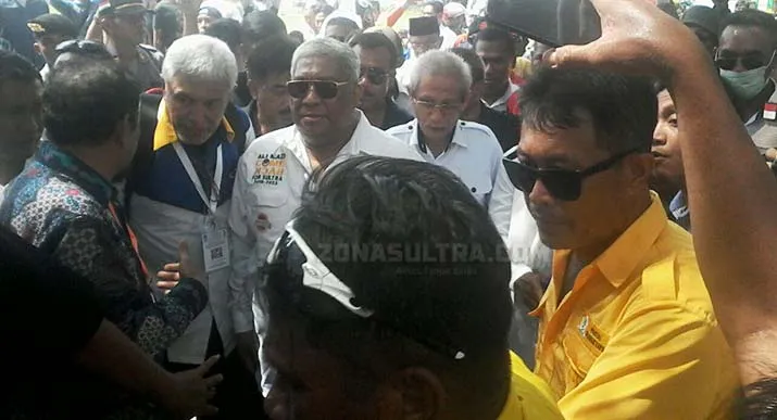 Ridwan Bae, Toni Herbiansyah Hingga Abdul Rasak Dampingi Aman Daftar di KPU