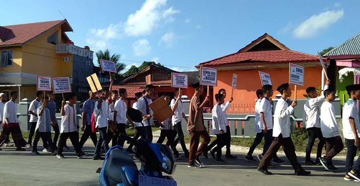 Kampanye 'Ayo ke Masjid' Warnai Peringatan Tahun Baru Islam di Butur, di Kolut Pawai Keliling Kota Lasusua