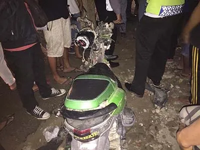 Hilang Kendali, Mobil Tabrak 4 Motor dan Tiga Orang Dilarikan ke RS