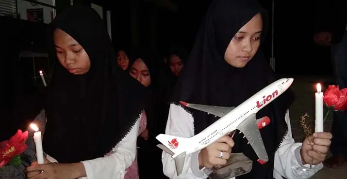 Siswa MAN IC Kendari Gelar Doa Bersama untuk Korban Lion Air