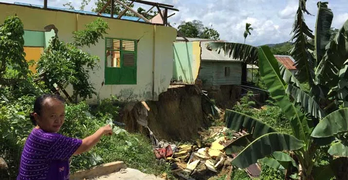 Jalan Trans Sulawesi Ambles, 4 Rumah Warga Rusak di Sampara