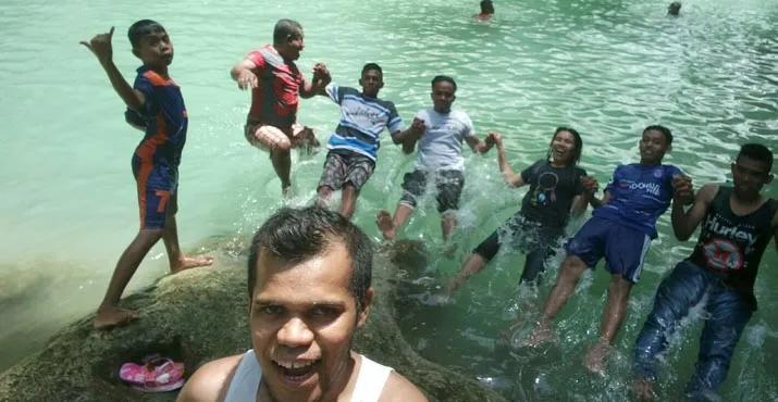 Air Terjun Kalimalima, Serpihan Surga Tersembunyi di Tebing Bukit Batukara