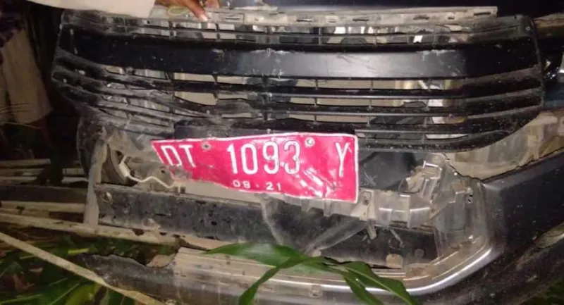 Mobil Dinas Pejabat Buteng Tabrak Pengendara di Jalur Wamengkoli-Raha