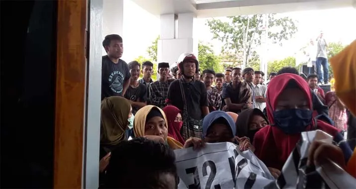 Soal Tambang, Mahasiswa Tuding Kabid Minerba ESDM Sebar Hoax