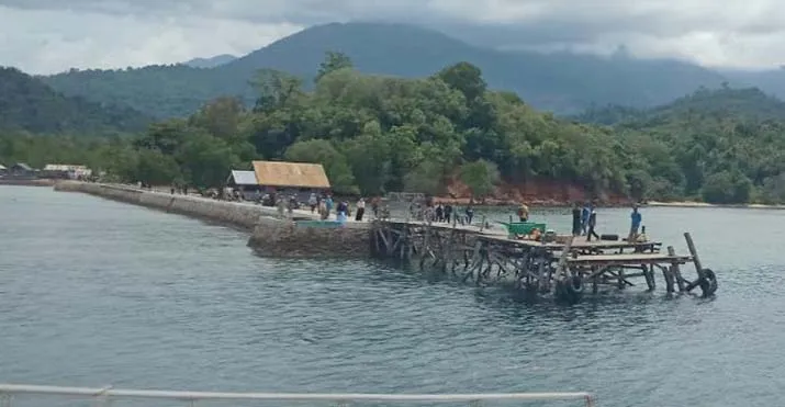 Memprihatinkan, Dermaga Pelabuhan di Kabaena Ancam Keselamatan Penumpang 