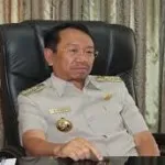Bupati Serahkan KUA-PPAS APBDP 2015 ke Dewan Konut Aswad Sulaiman