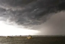 Cuaca Buruk, Lima Nelayan Busel Terdampar di Kabupaten Selayar