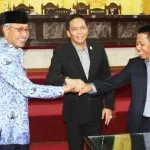 Raperda APBD 2016 Disetujui DPRD Sultra dprd sultra