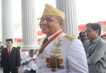 Nur Alam: Jangankan Jadi Ketua PAN 4 Periode, Jadi Presiden Pun Saya Siap Nur Alam: Jangankan Jadi Ketua PAN 4 Periode, Jadi Presiden Pun Saya Siap