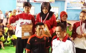 Ismawati (kelas D Putri) salah satu pesilat Sultra yang berhasil lolos ke PON XIX. Ismawati Lolos ke PON XIX setelah berhasil meraih medali perak di Pra PON Pencak Silat. (Rasman/ZONASULTRA.COM)