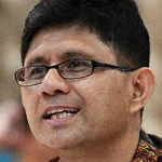 Laode Syarif Lolos Pimpinan KPK, Warga Sultra Bangga Laode Muhammad Syarif