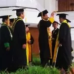 Rektor UHO Kukuhkan Dua Guru Besar Pertanian dan Bahasa universitas Halu Oleo