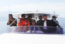 Bupati Kolut Pimpin Pencarian Korban Tragedi KM Marina 2B