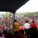 Puluhan Ribu Massa Tumpah Ruah Kampanye Rumah Kita