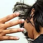 Kasat Pol PP Bombana Aniaya Dua Orang Perempuan Stafnya Kasat Pol PP Bombana Aniaya Dua Orang Perempuan Stafnya